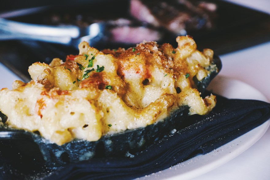 $19 - VCH Mac and Cheese with lobster (Half size)